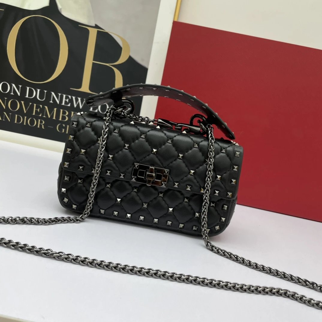 Unbranded Crossbody Bags Quilted Studded Chain Bag — Black Silver Nails