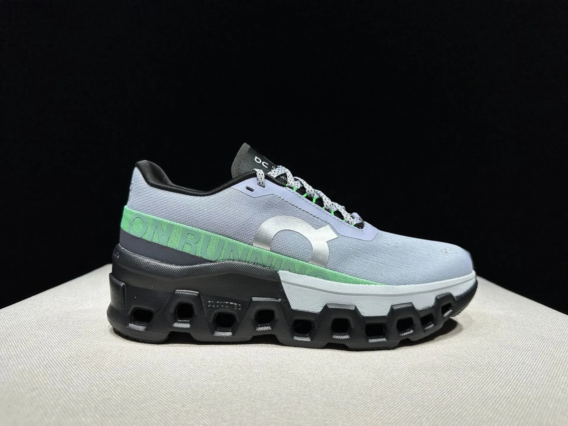 On Sneakers Cloudmonster 2 — Style 1