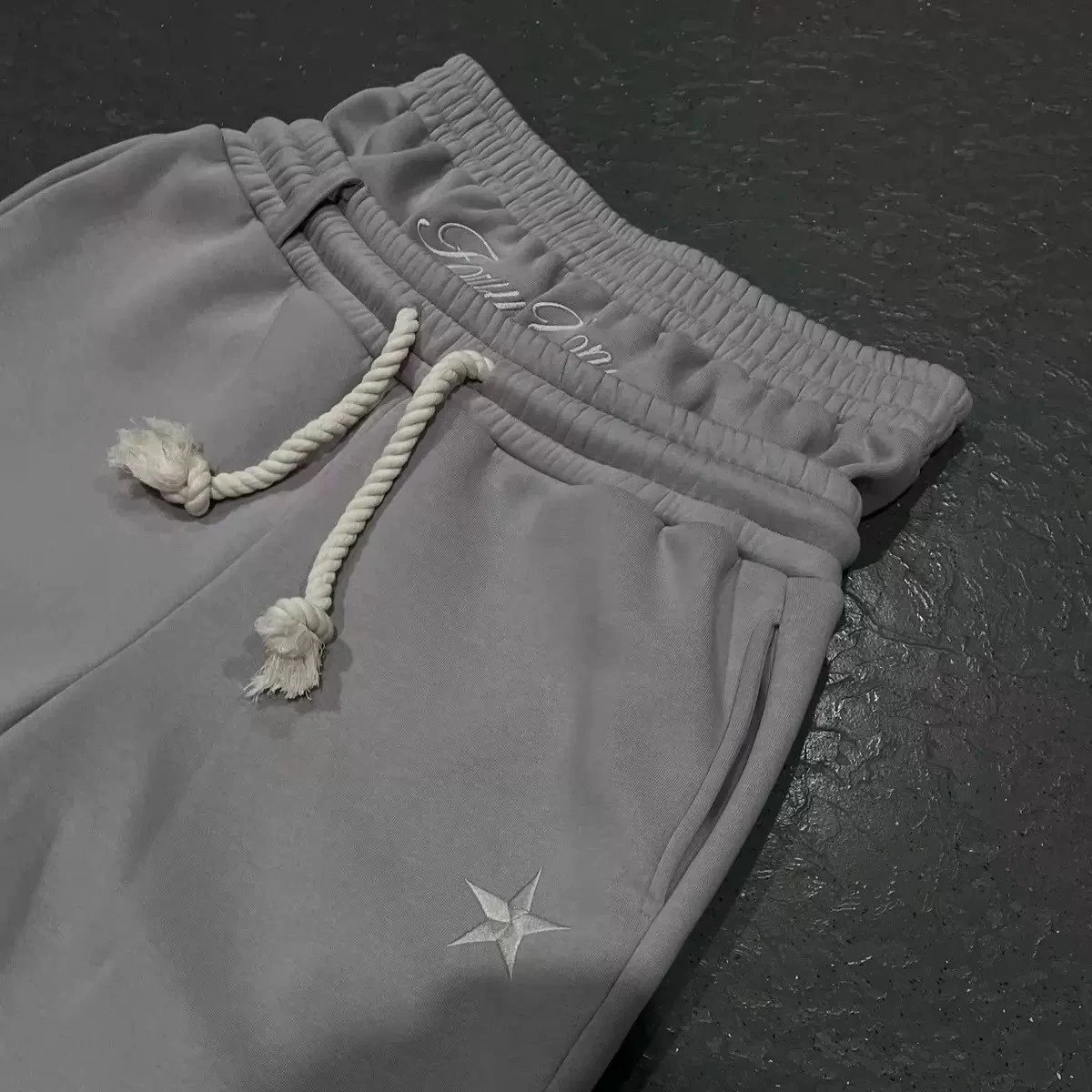 Palm Angels Trousers Double-waistband wide-leg sweatpants with star embroidery — Silver gray (embroidery high quality spot)