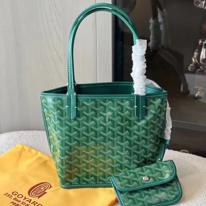Goyard Handbags Mini tote bag with detachable pouch — Green