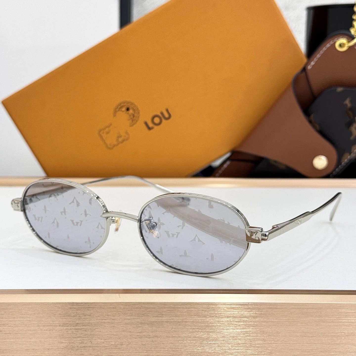 LOUI Eyewear Oval metal-frame — 7