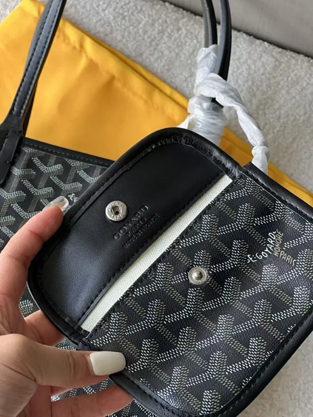 Goyard Handbags Mini tote bag with detachable pouch product detail image 14