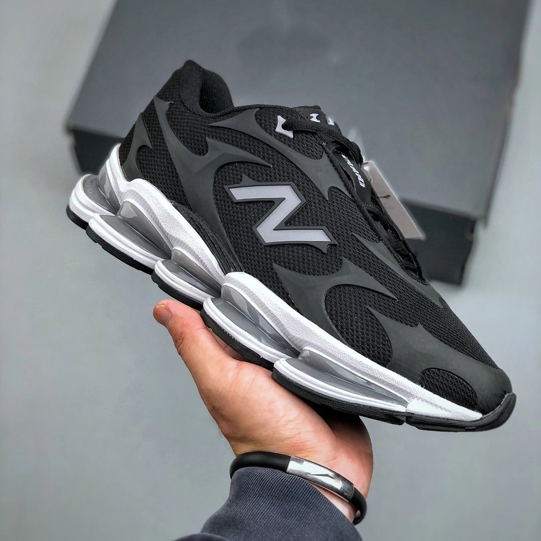 New Balance Sneakers 2000 Air-Cushion — 21