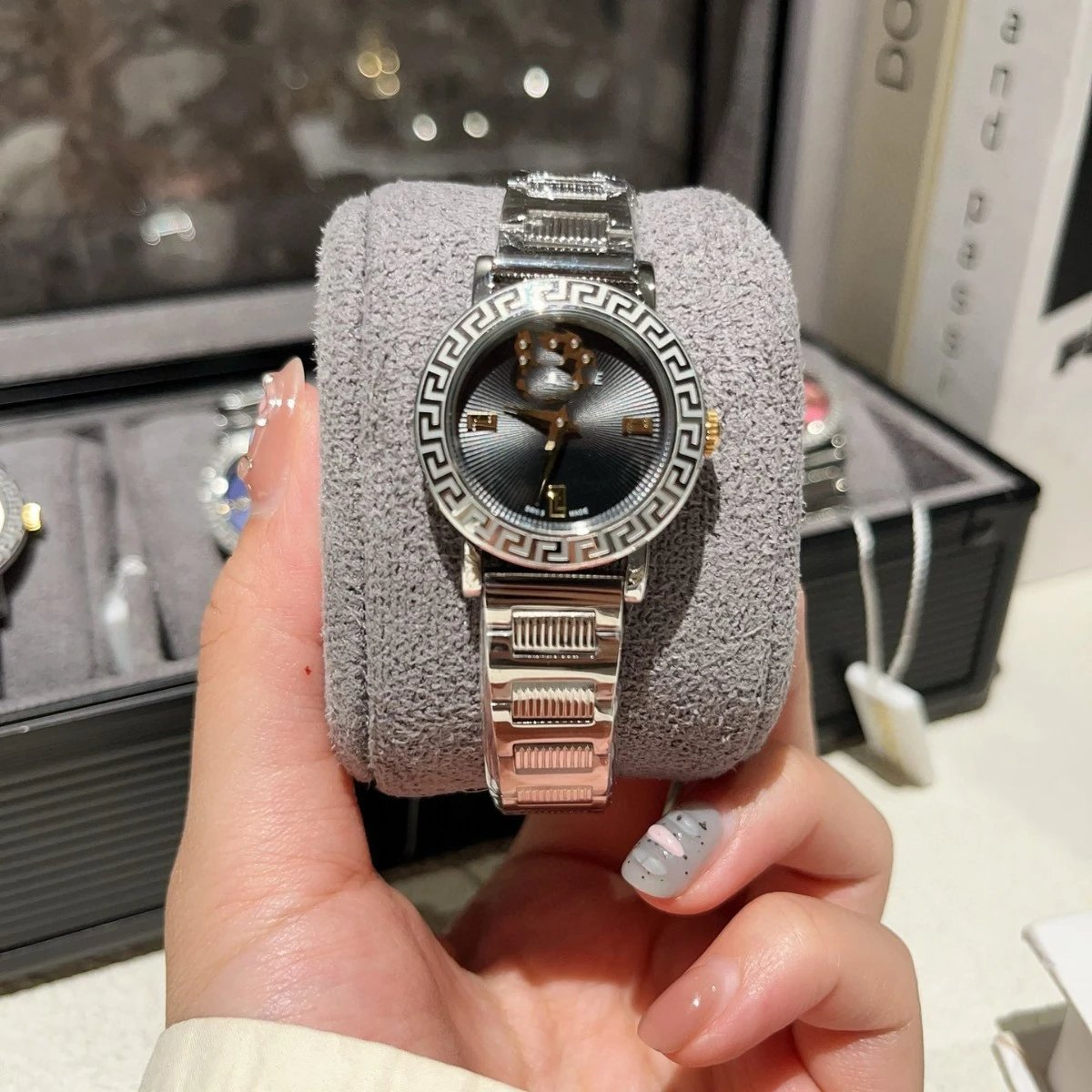 Versace Watches Medusa Motif Greek Key Bezel Metal Bracelet Watch image 4