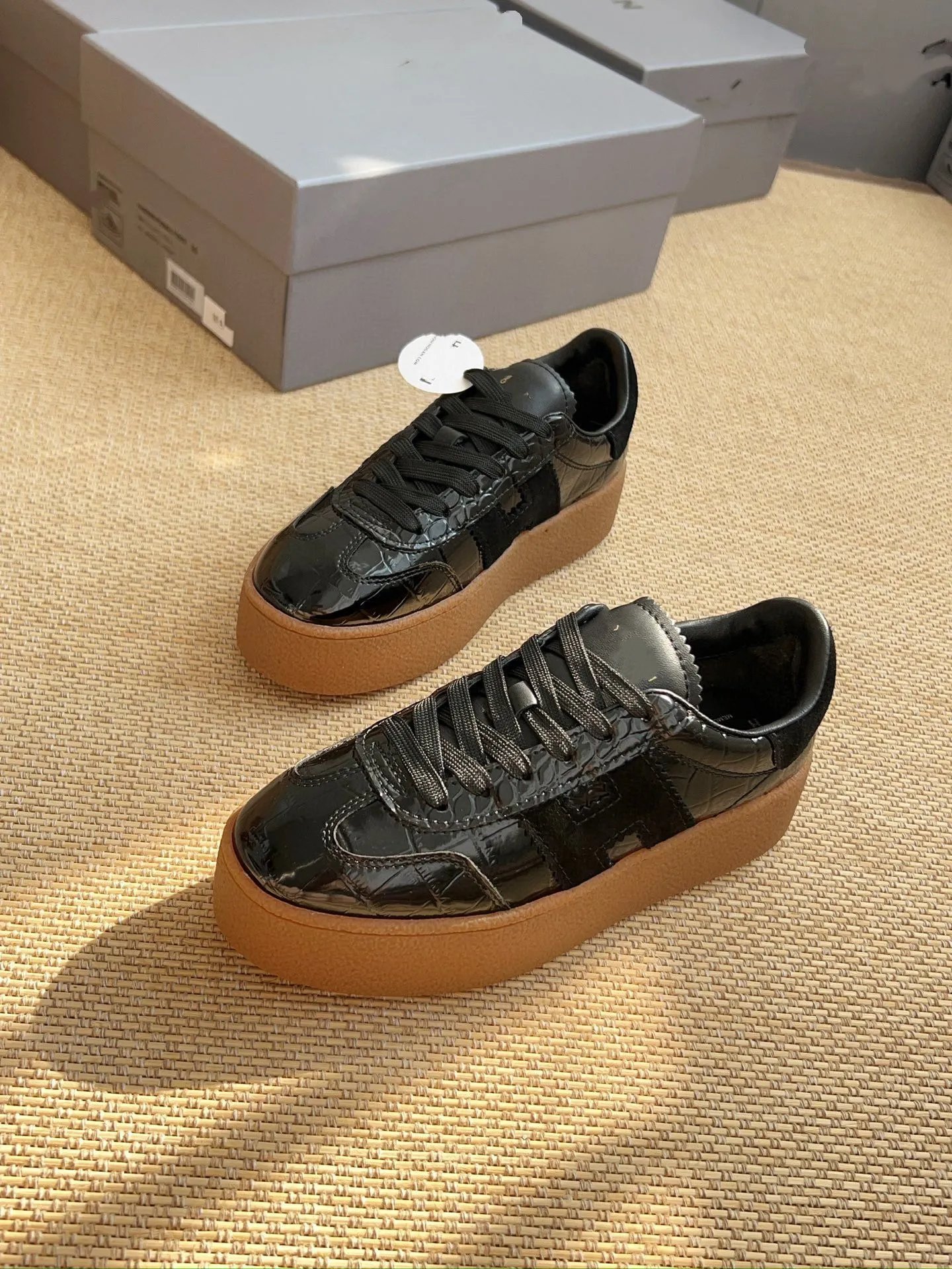 Hogan Sneakers Low-Top Platform with H Side Logo — Black Deerskin with Cowhide