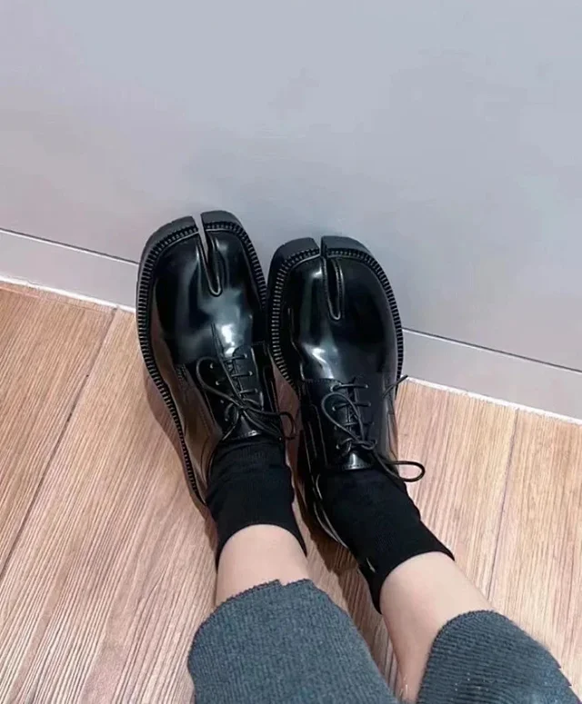 Unbranded Casual Shoes Split-Toe Patent Loafers and Lace-Up product detail image 26