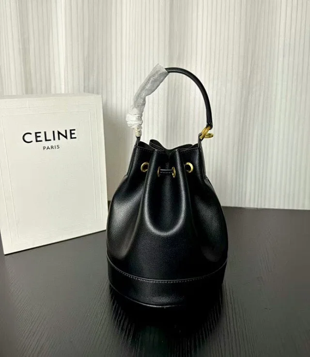 Celine Handbags Triomphe Logo Bucket Bag product detail image 4