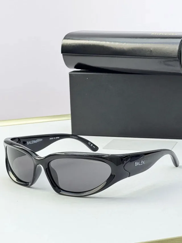 Unbranded Eyewear BB 0157 wraparound sunglasses product detail image 2
