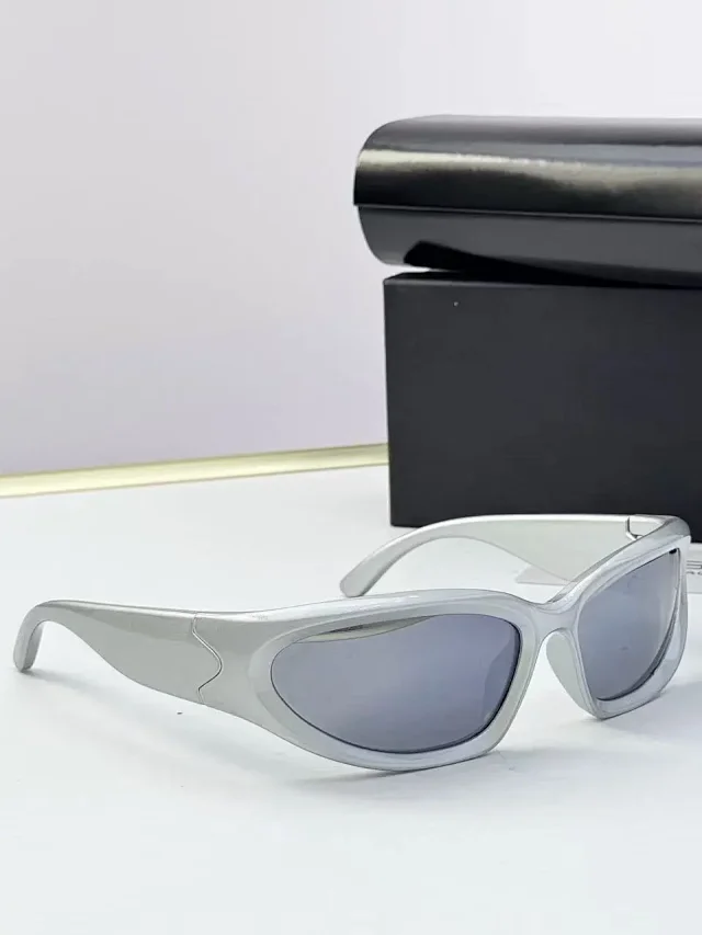 Unbranded Eyewear BB 0157 wraparound sunglasses product detail image 6