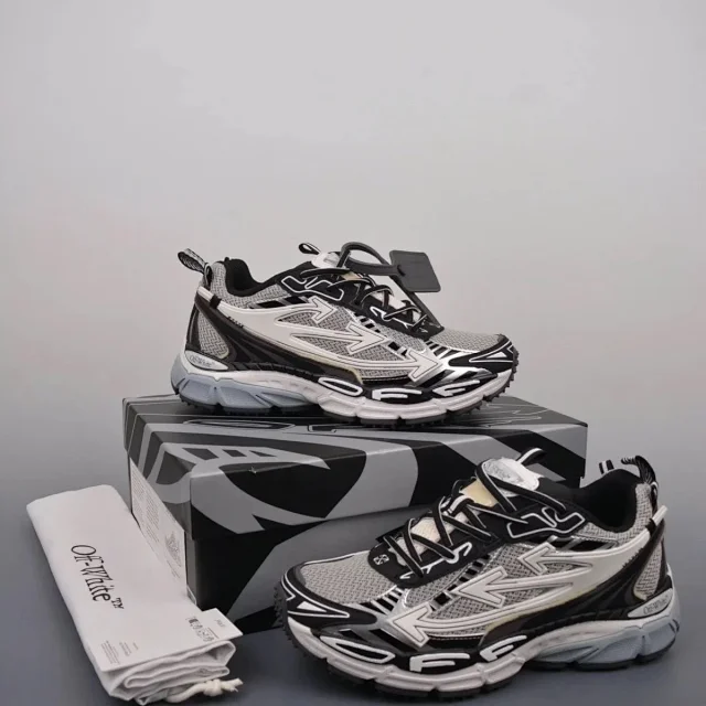Off-White Sneakers Torre chunky mesh product detail image 3