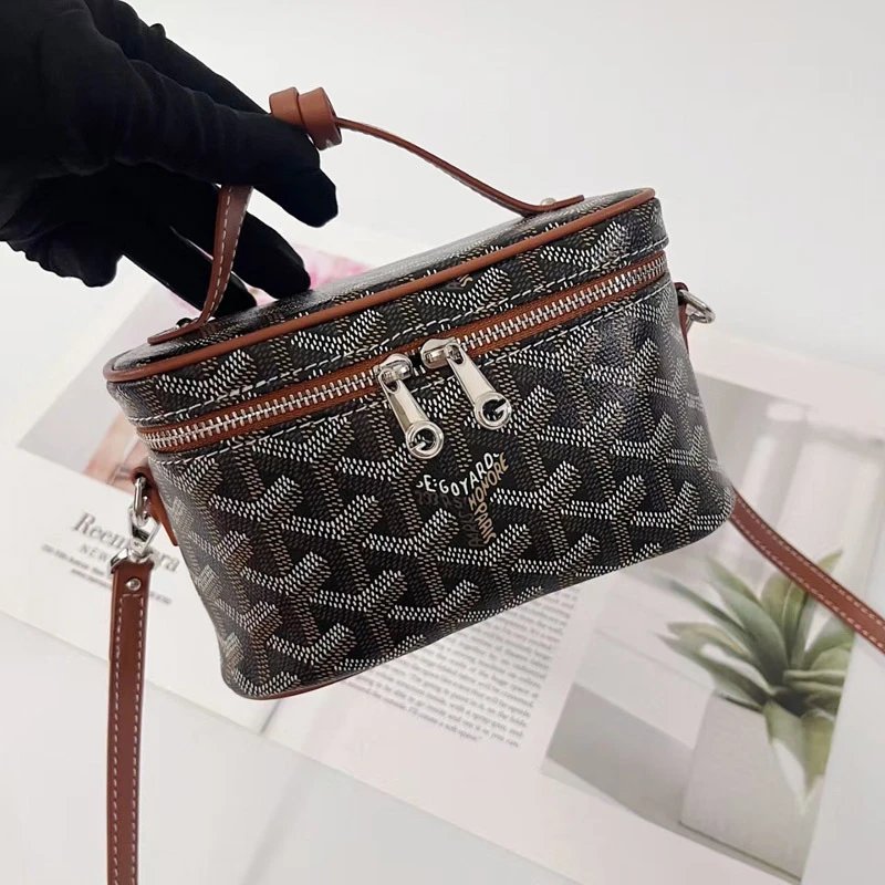 Goyard Crossbody Bags Monogram Zip Cosmetic Case — Brown