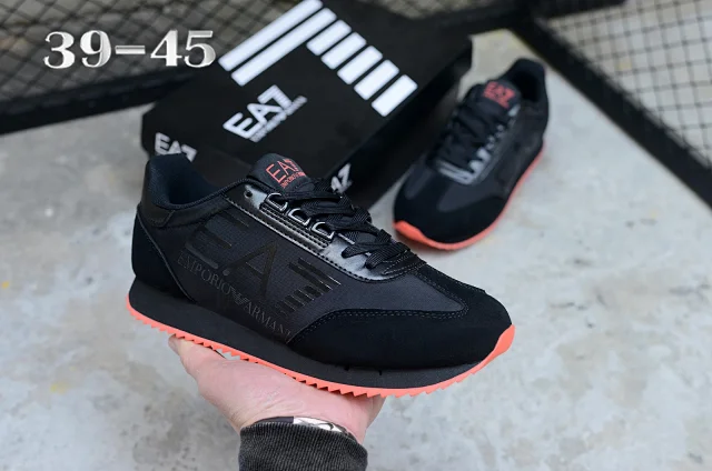 EA7 Emporio Armani Sneakers Low-top lace-up logo product detail image 2