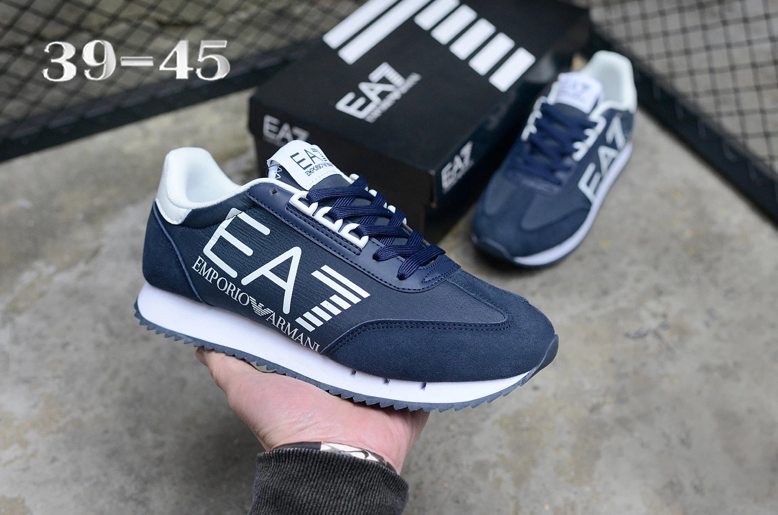 EA7 Emporio Armani Sneakers Low-top lace-up logo — Deep Blue White