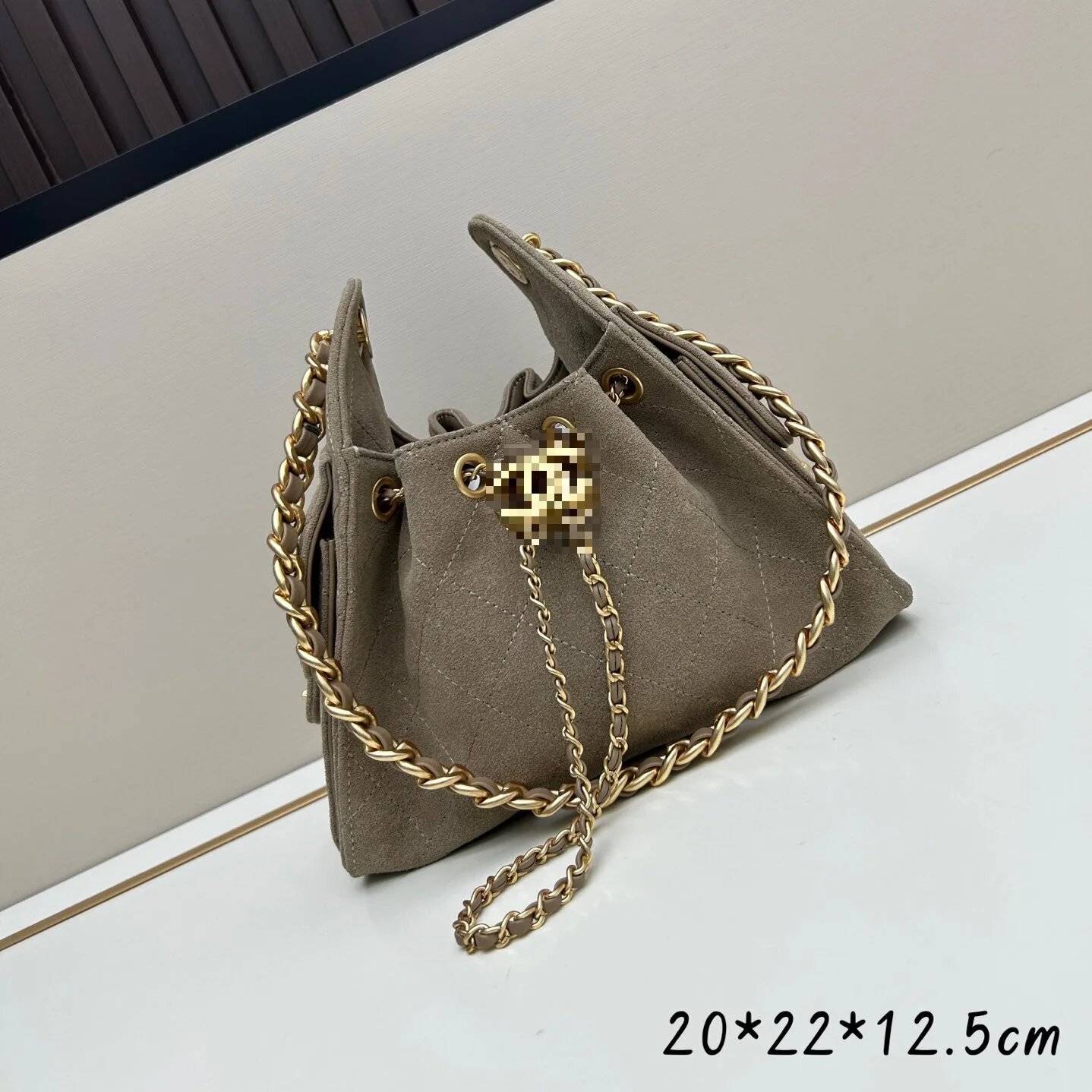 Unbranded Shoulder Bags Quilted drawstring chain bag — gray