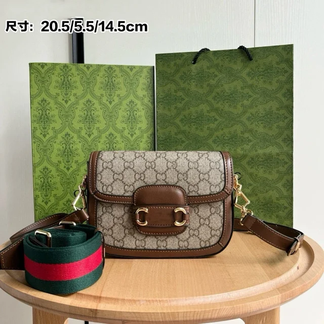 Gucci Crossbody Bags Horsebit 1955 saddle bag product detail image 4
