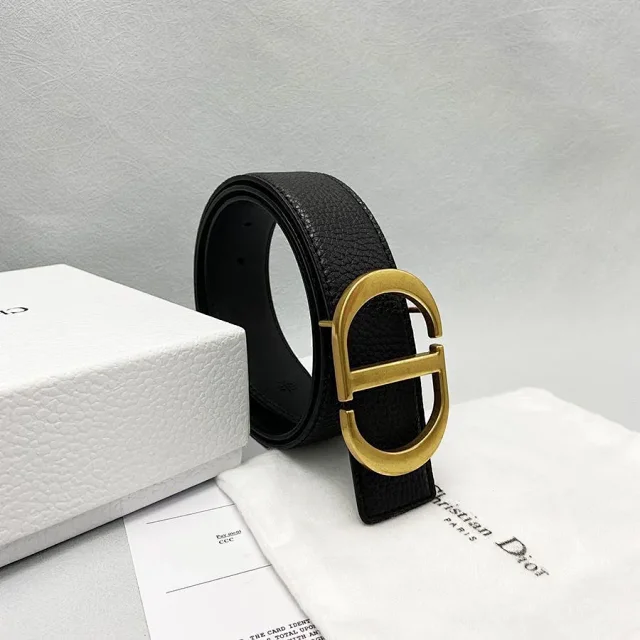Dior Belts CD Buckle Leather Belt product detail image 7