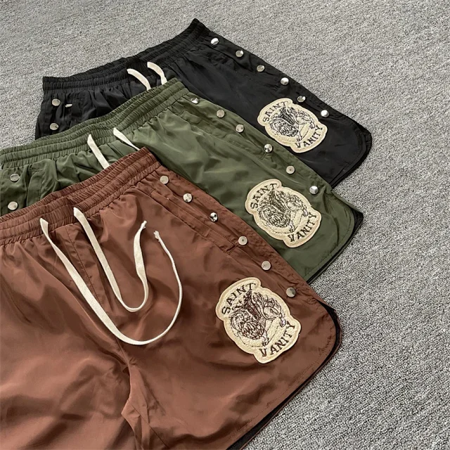 Saint Vanity Shorts Drawstring with embroidered patch and side rivets product detail image 4