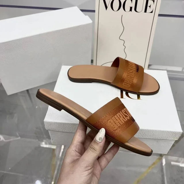 Christian Dior Sandals Flat slide with embroidered logo strap product detail image 11