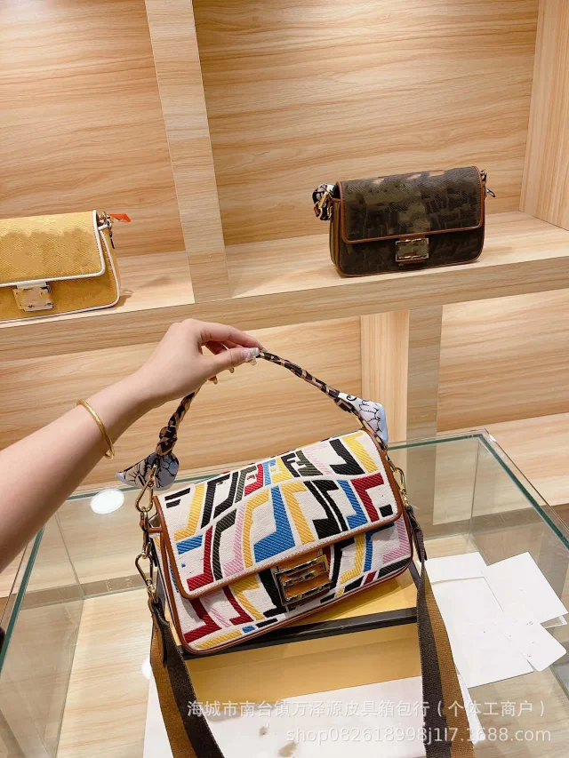 Unbranded Crossbody Bags Embroidered geometric flap bag product detail image 11
