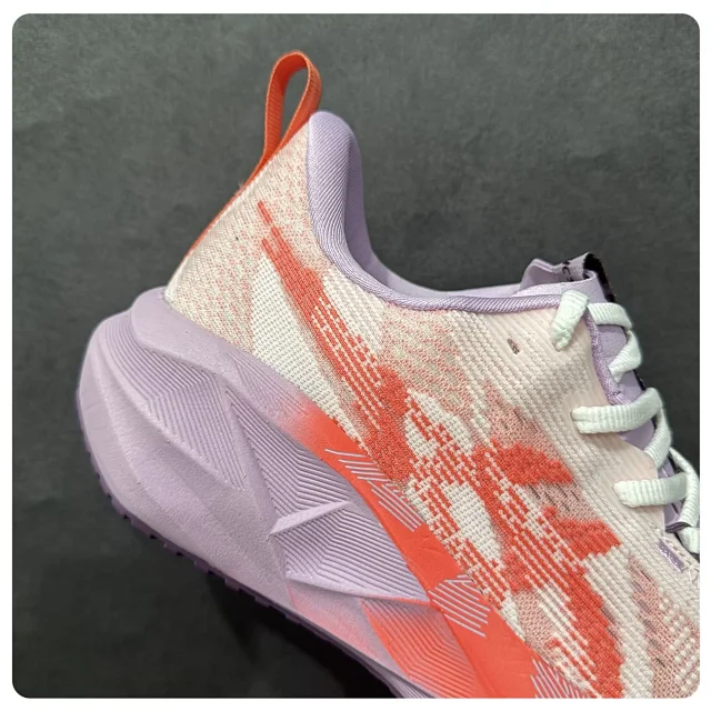 ASICS Sneakers NOVABLAST 5 Running Shoes product detail image 8