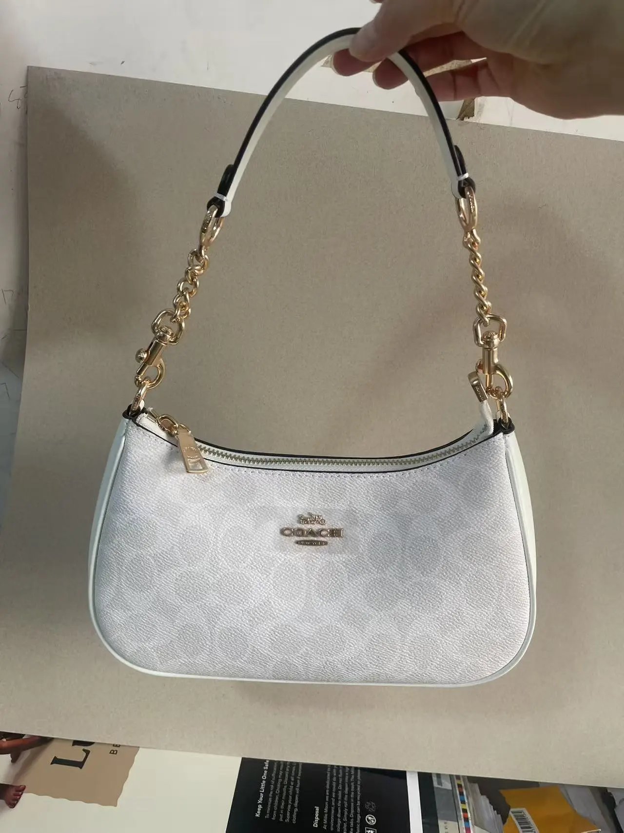 Coach Shoulder Bags Signature canvas chain-strap bag — small C Glacier White Airplane Gift Bag》