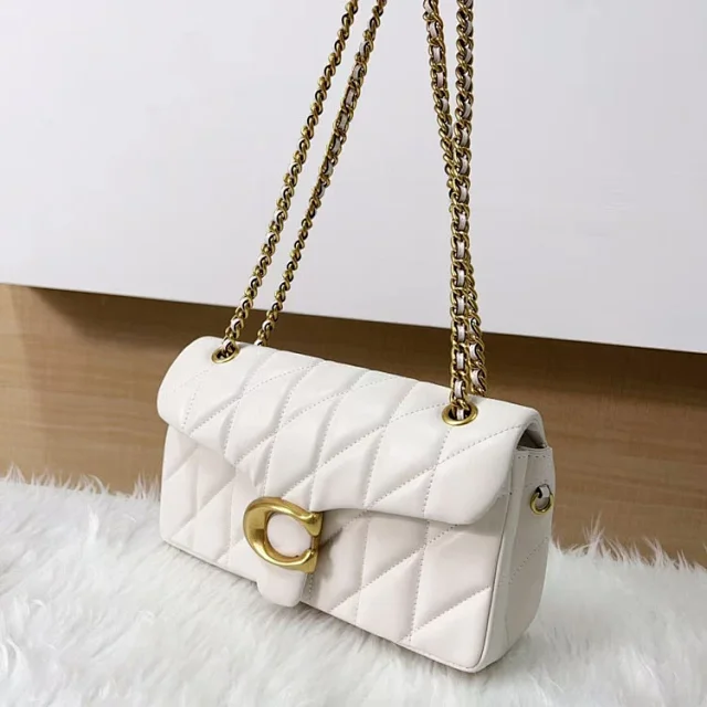 Coach Shoulder Bags Quilted Tabby chain bag product detail image 12