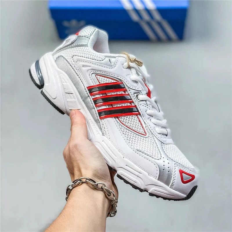 Adidas Sneakers Response CL — 6