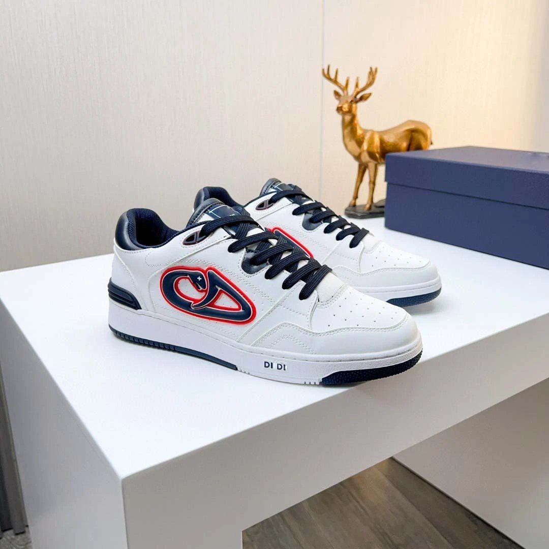 DIDI Sneakers Low-top lace-up with perforated toe box — Figure 4
