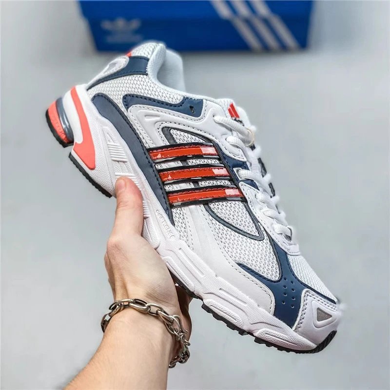Adidas Sneakers Response CL — 7
