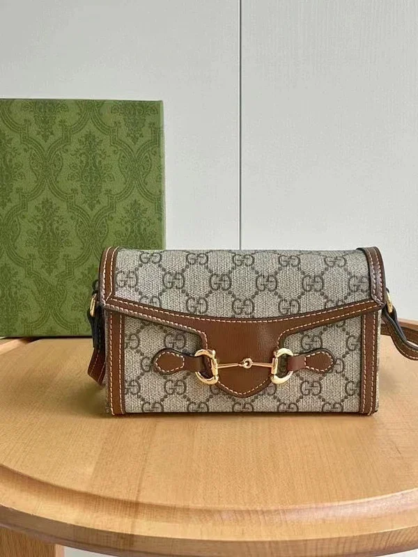 Gucci Crossbody Bags GG monogram horsebit flap product detail image 2