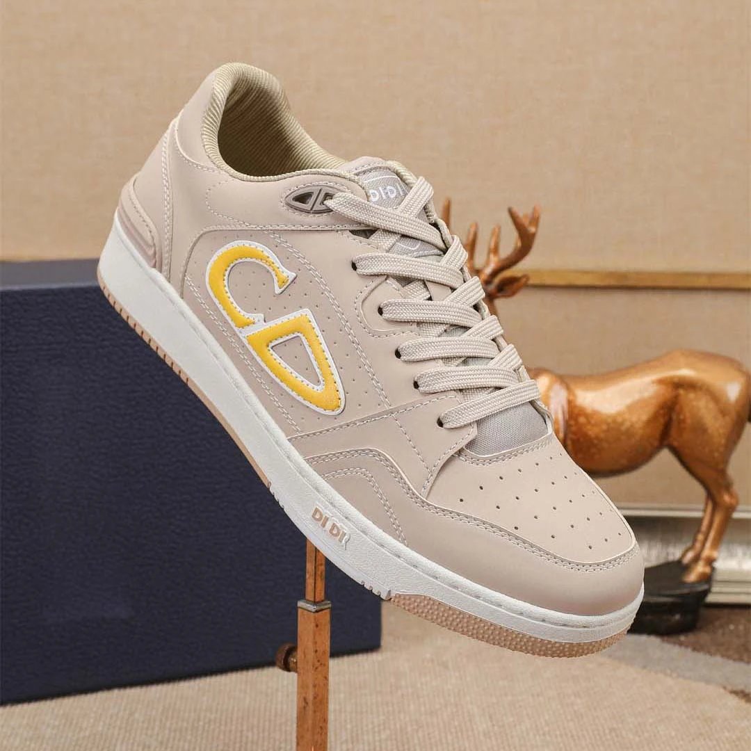 DIDI Sneakers Low-top lace-up with perforated toe box — Figure 10
