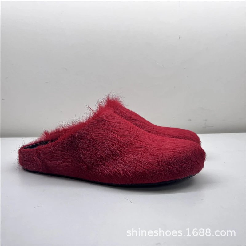 Unbranded Slippers Faux Fur Closed-Toe Mule — Red