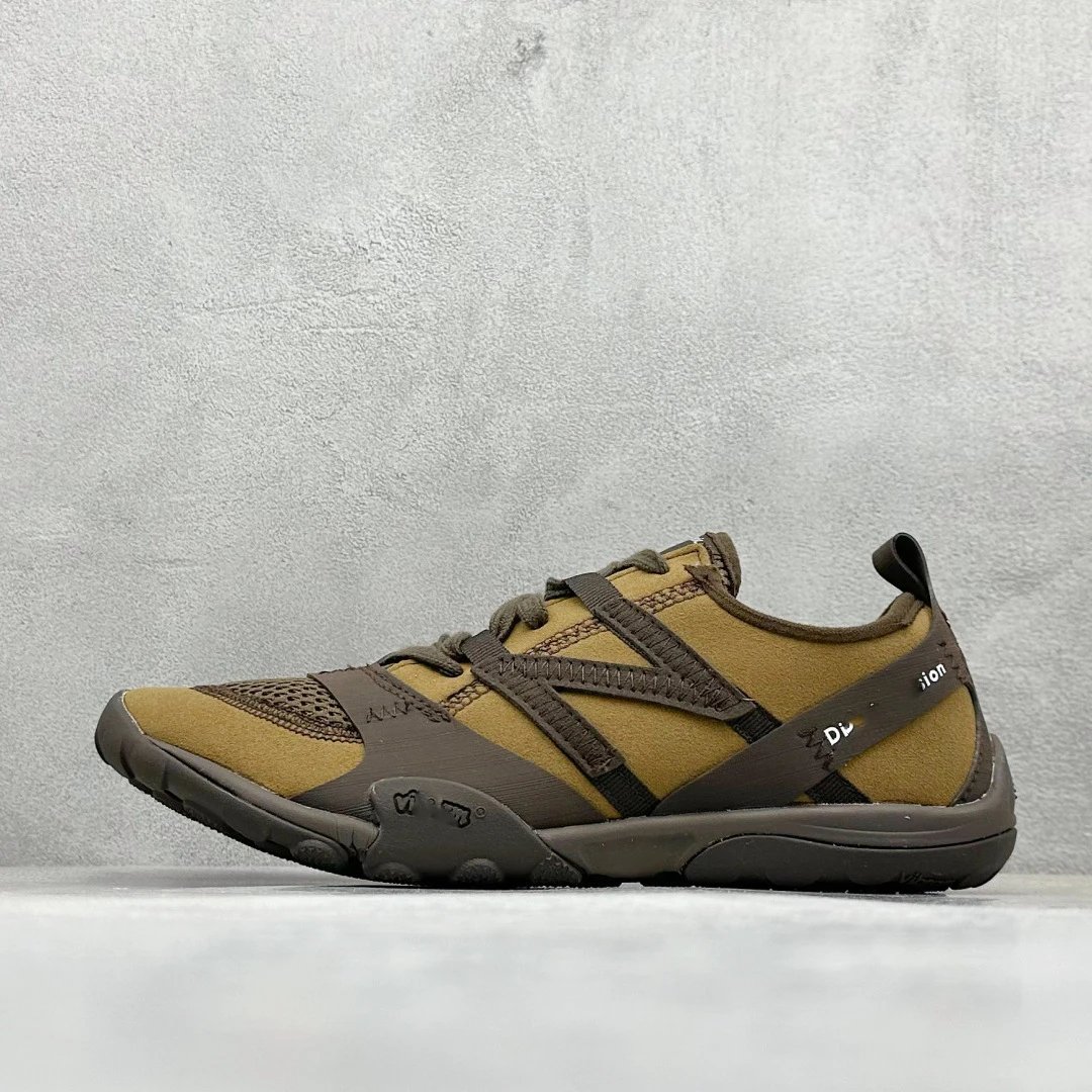 New Balance Sneakers MT10 minimalist trail — 10