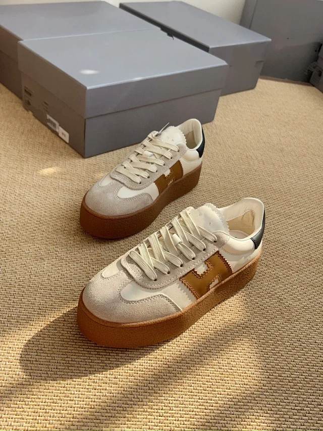 Hogan Sneakers Low-Top Platform with H Side Logo product detail image 20