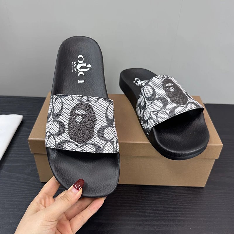 Coach Slippers Monogram Print Slide — Black and white【NEW】