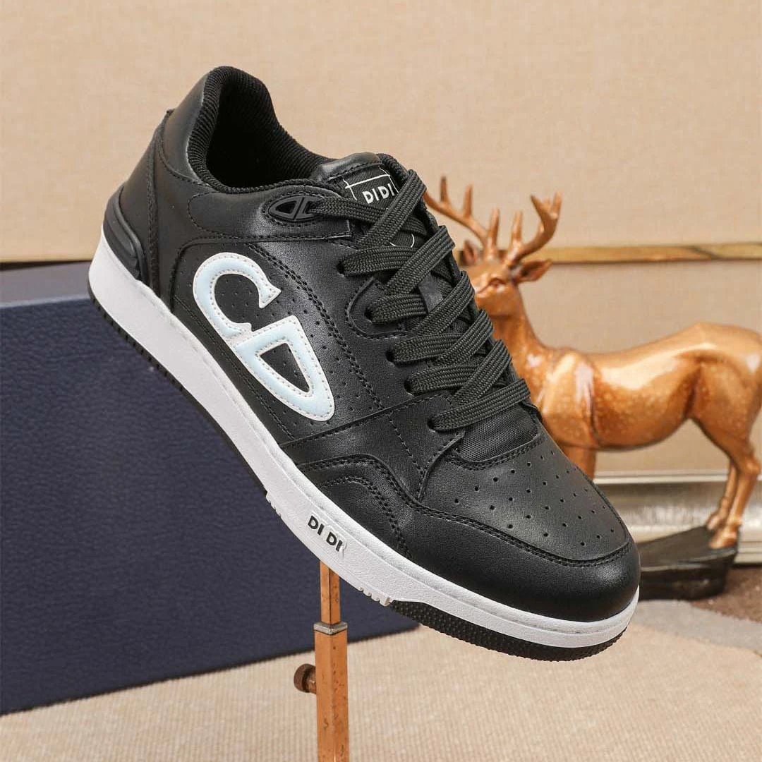 DIDI Sneakers Low-top lace-up with perforated toe box — Figure 8