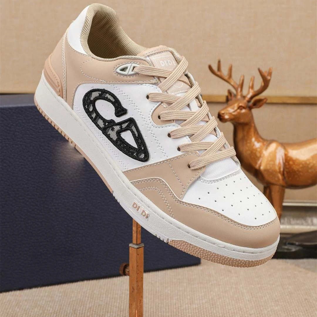 DIDI Sneakers Low-top lace-up with perforated toe box — Figure 12