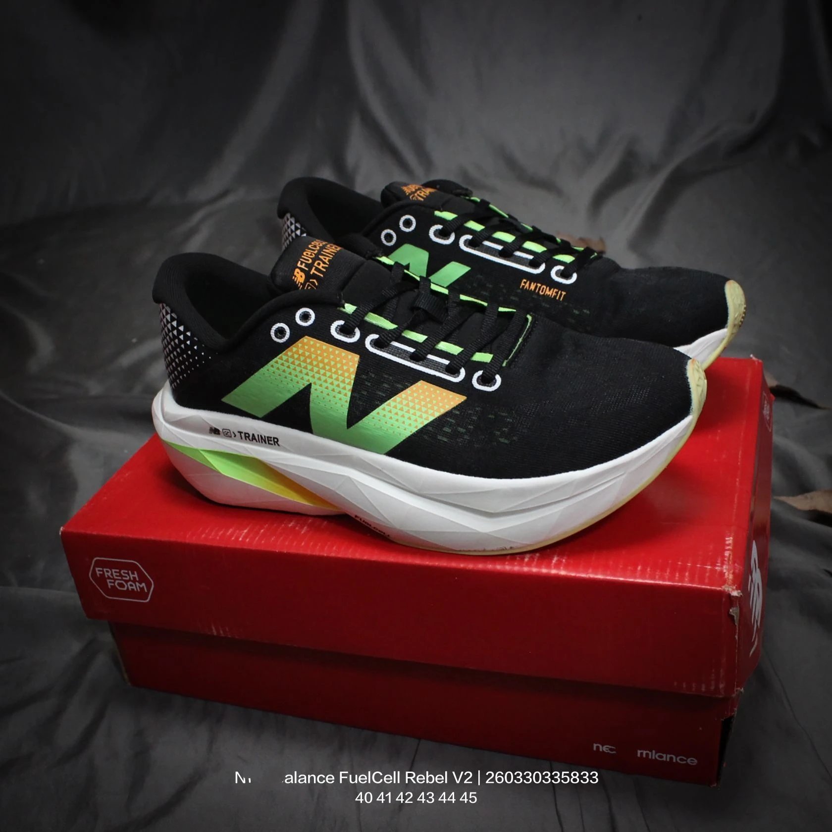 New Balance Sneakers FuelCell Rebel v2 product image