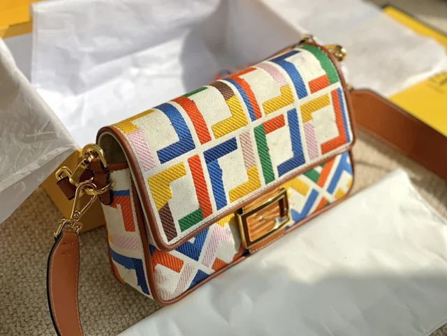 Unbranded Crossbody Bags Embroidered geometric flap bag product detail image 6