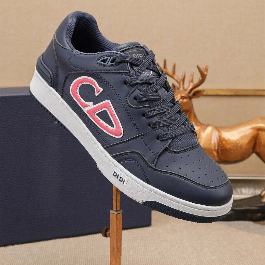 DIDI Sneakers Low-top lace-up with perforated toe box — Figure 9
