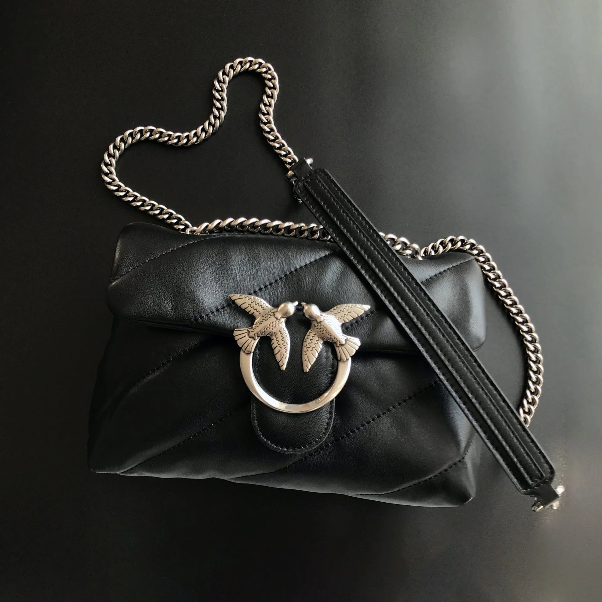 Pinko Crossbody Bags Padded quilted bag with double-bird clasp and chain strap — Ancient Silver Pillow Bag Black Small