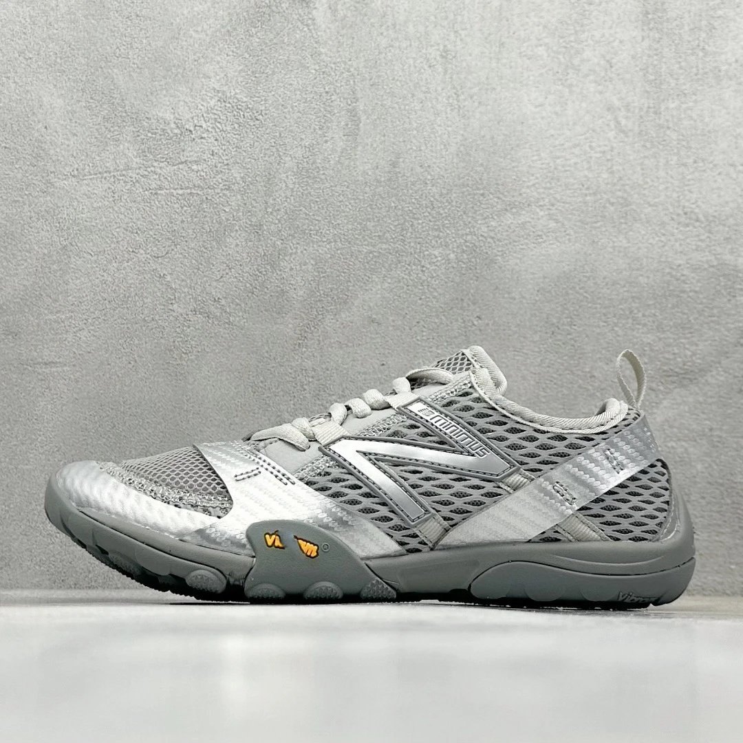 New Balance Sneakers MT10 minimalist trail image 3