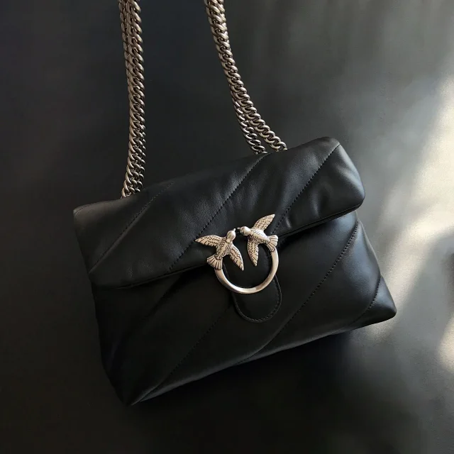 Pinko Crossbody Bags Padded quilted bag with double-bird clasp and chain strap product detail image 23