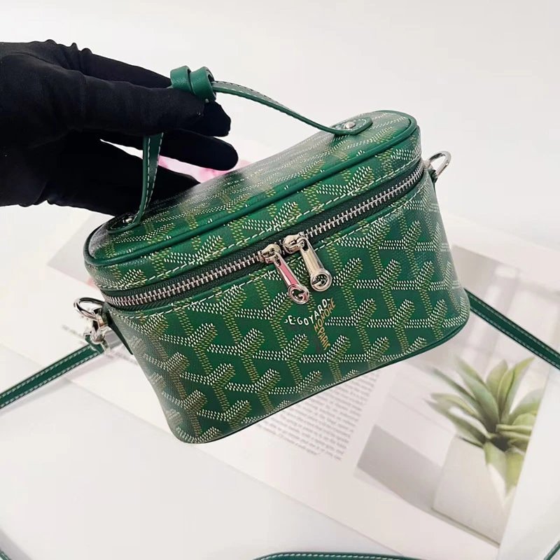 Goyard Crossbody Bags Monogram Zip Cosmetic Case — Green
