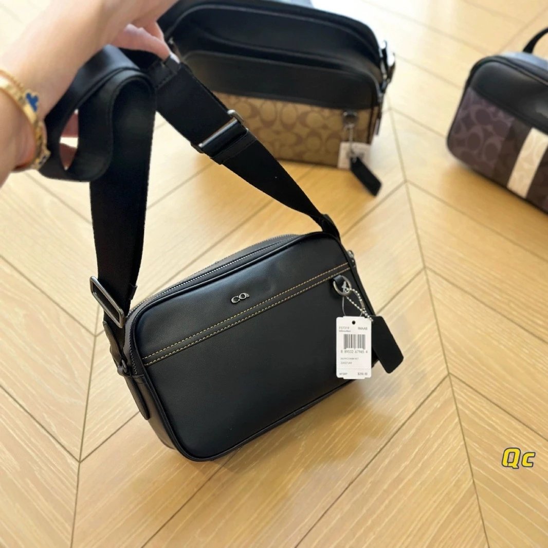 Unbranded Crossbody Bags C4149 Adjustable-Strap Monogram Bag image 3