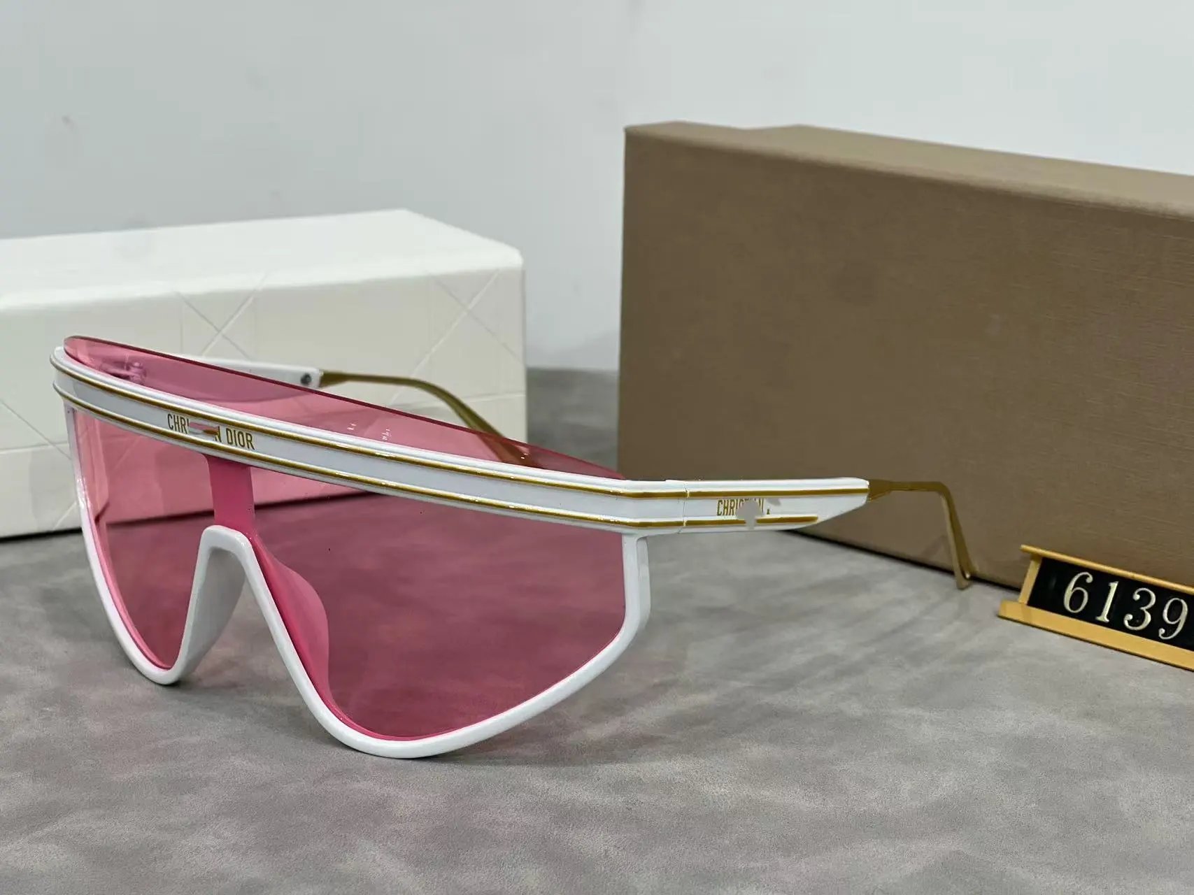 Dior Eyewear Oversized shield sunglasses with logo-print lens — C5