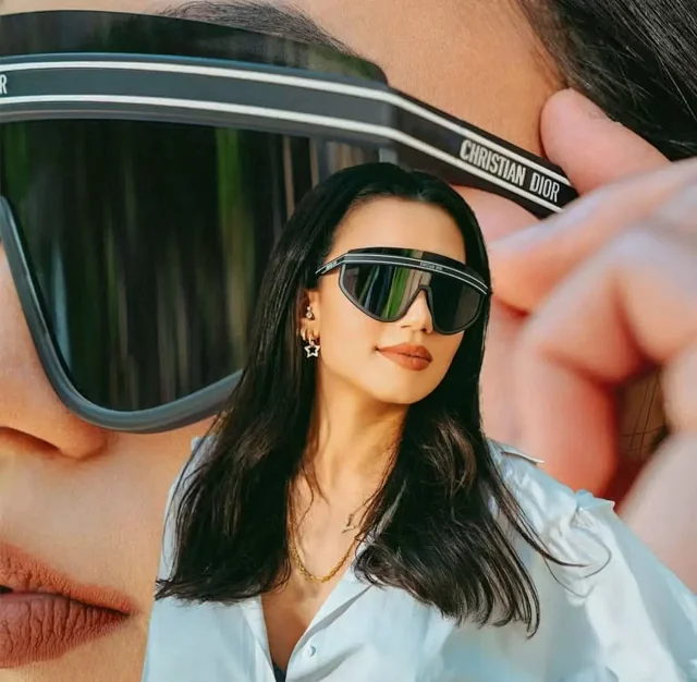 Dior Eyewear Oversized shield sunglasses with logo-print lens product detail image 7