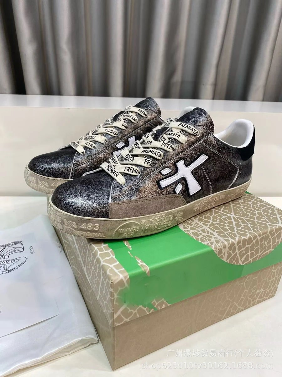 Premiata Sneakers Low-Top Lace-Up with Contrast Logo Appliqué — Figure 21