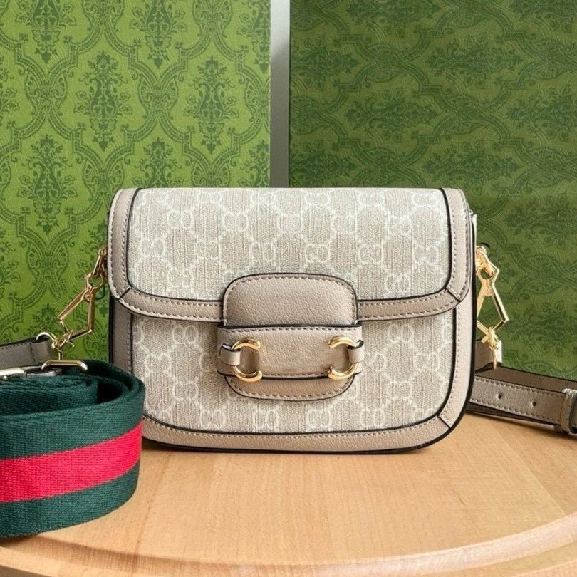 Gucci Crossbody Bags Horsebit 1955 saddle bag image 3