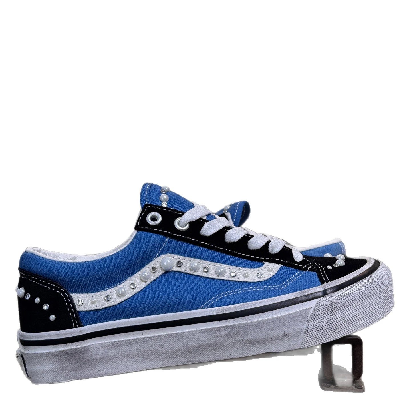 Unbranded Sneakers Low-Top Canvas Pearl-Embellished Distressed image 5